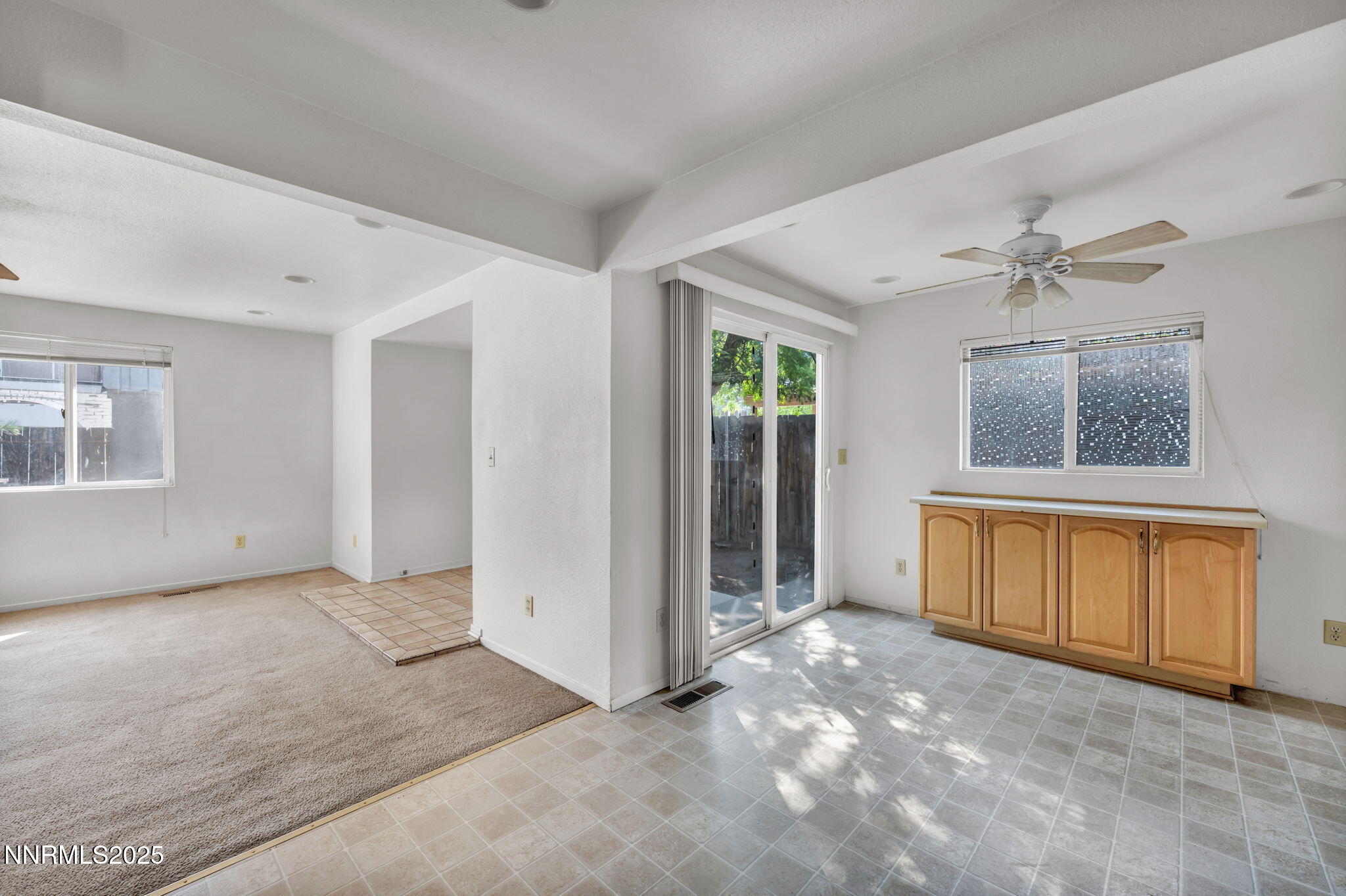 Carson City, Nevada 89701, United States, 3 Bedrooms Bedrooms, ,2 BathroomsBathrooms,Residential,Active,204006