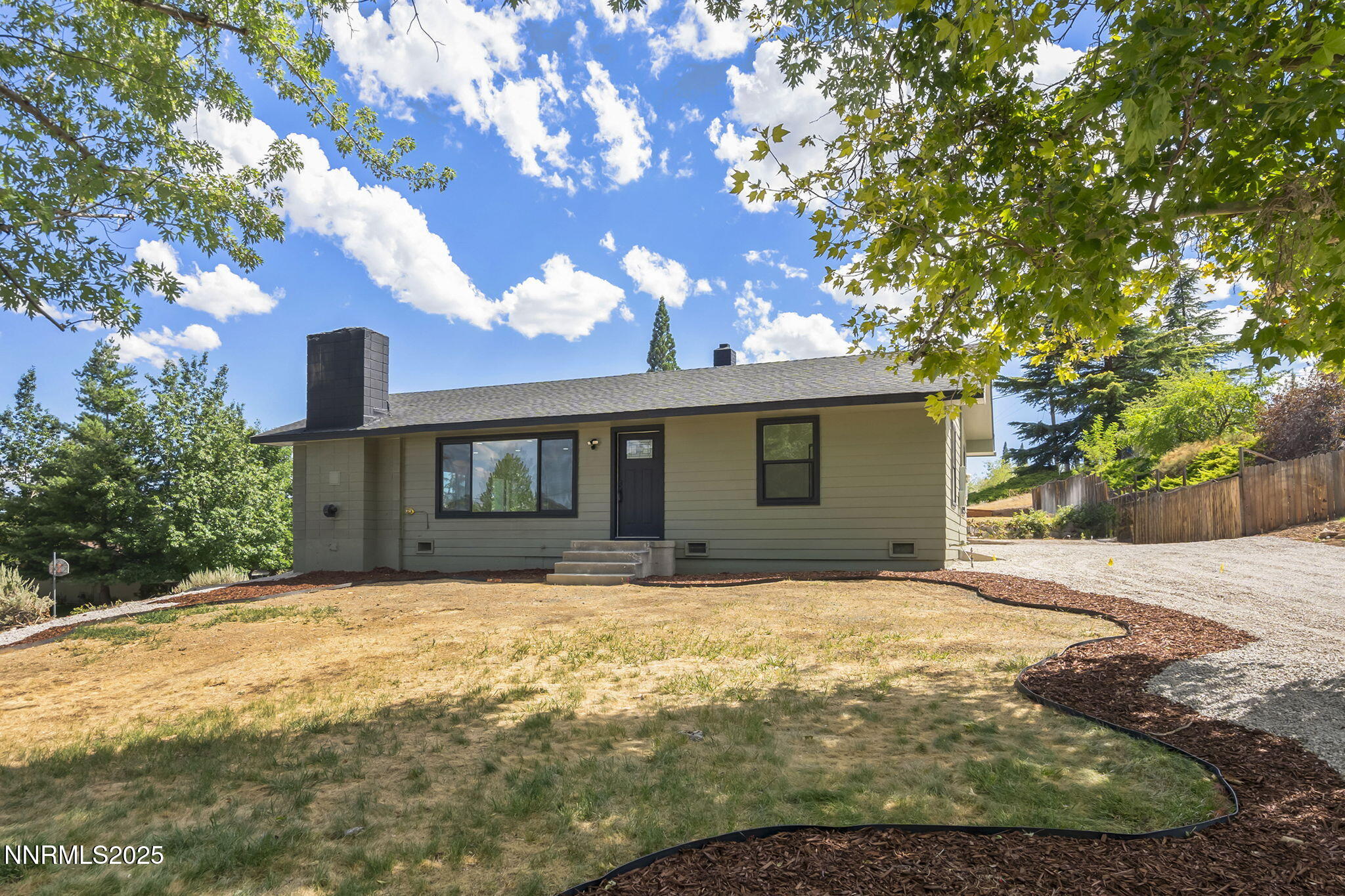 2-web-or-mls-_DSC0611