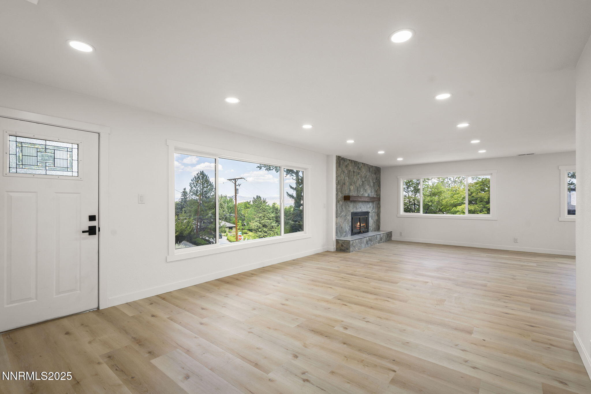 6-web-or-mls-_DSC0518