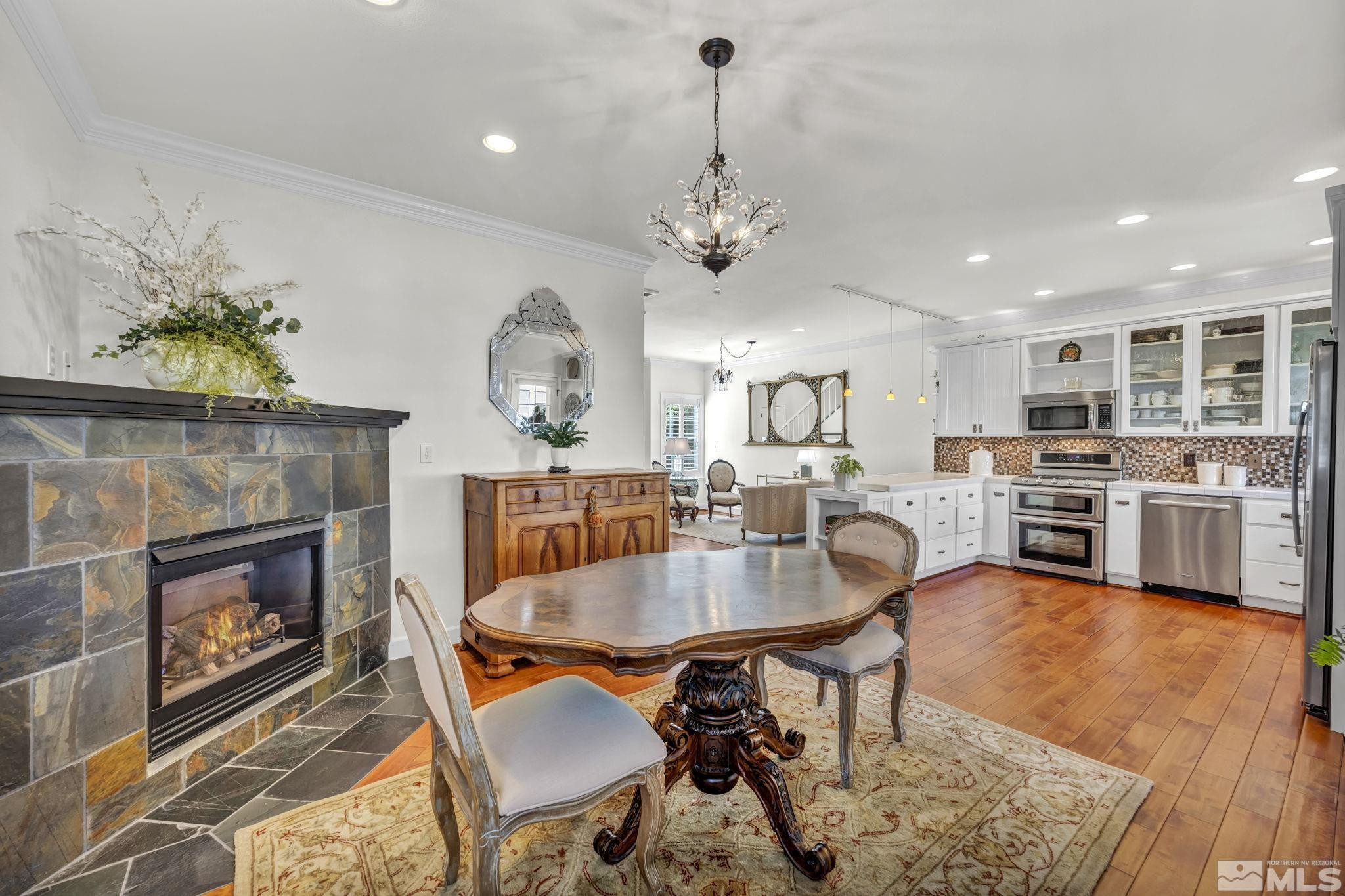 Carson City, Nevada 89701, United States, 3 Bedrooms Bedrooms, ,3 BathroomsBathrooms,Residential,Active,119808