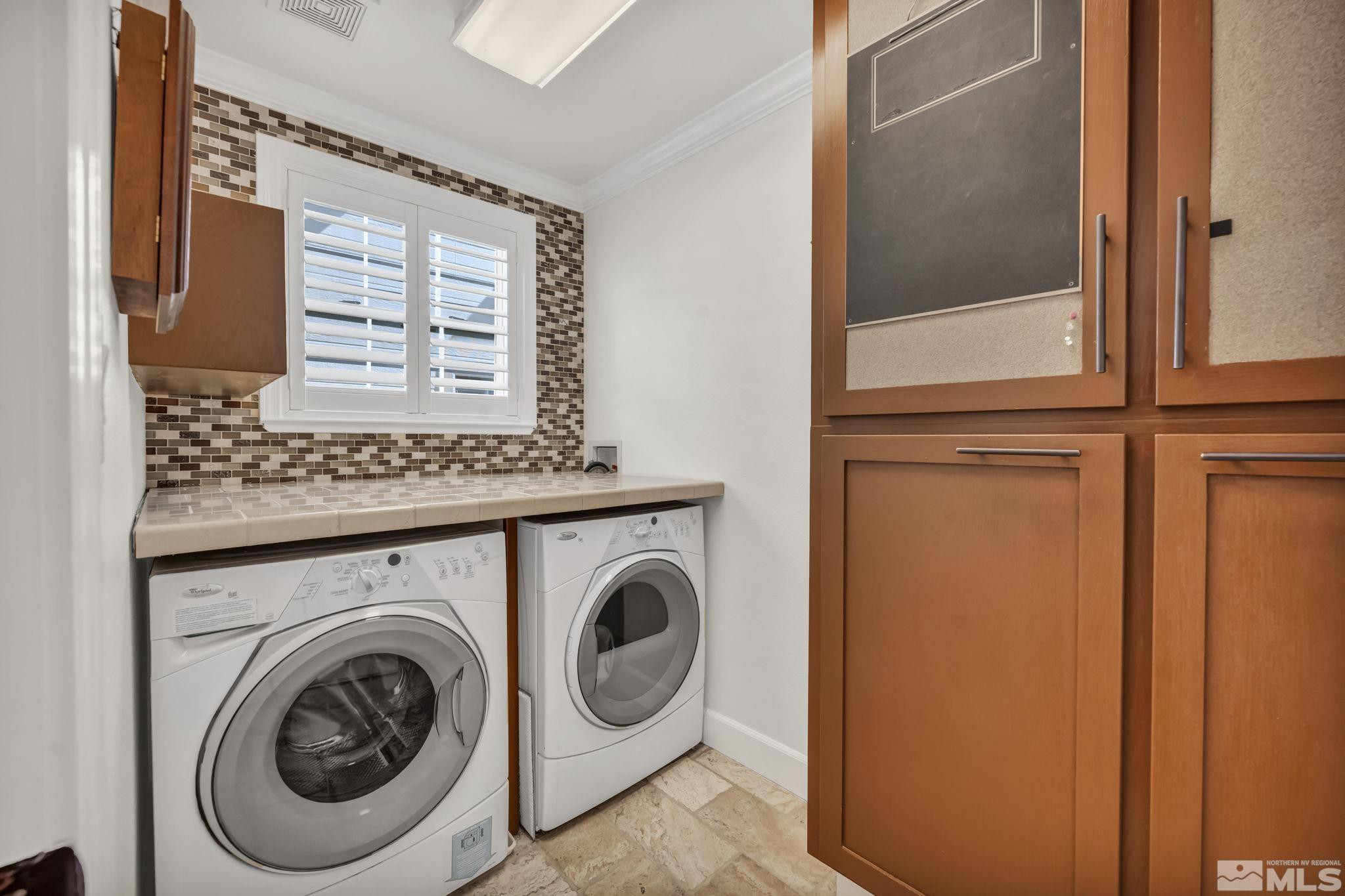 Carson City, Nevada 89701, United States, 3 Bedrooms Bedrooms, ,3 BathroomsBathrooms,Residential,Active,119808