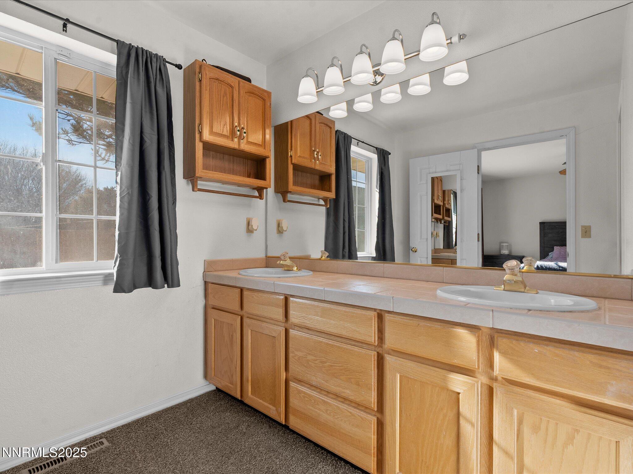 23-1819 Bogie Ct-122