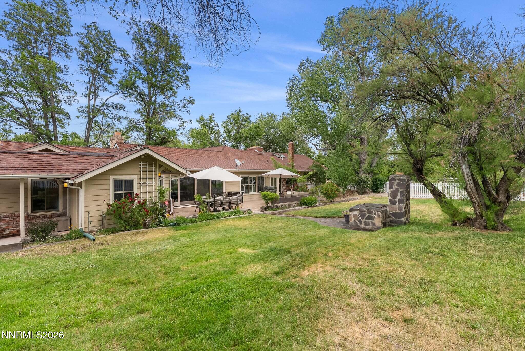 1400-Meadowview-Lane-38