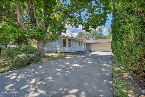 2001 Windsor Way, Reno, NV 89503 - #: 250053913