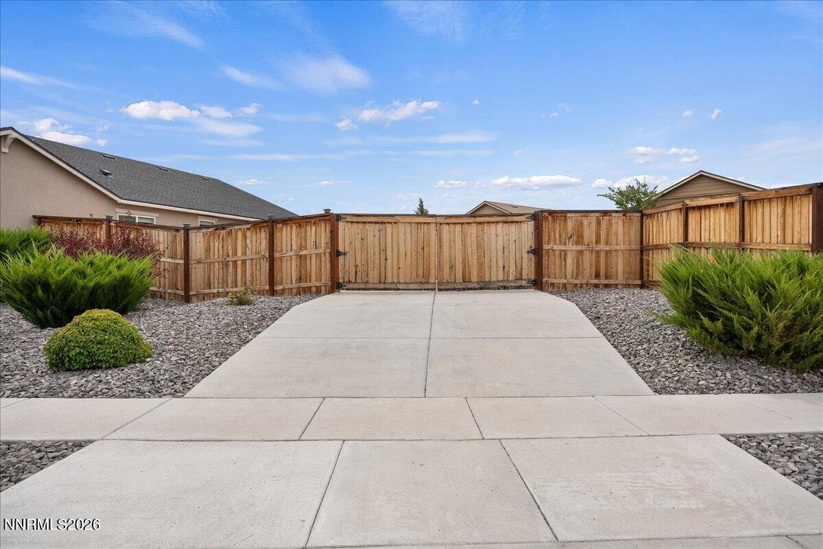 7435 Souverain Lane