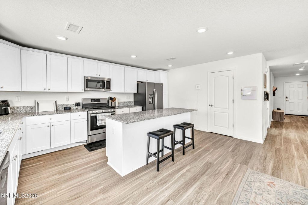 Photo of 8982 Wolf River Drive, Reno, NV 89506 (MLS # 260003743)