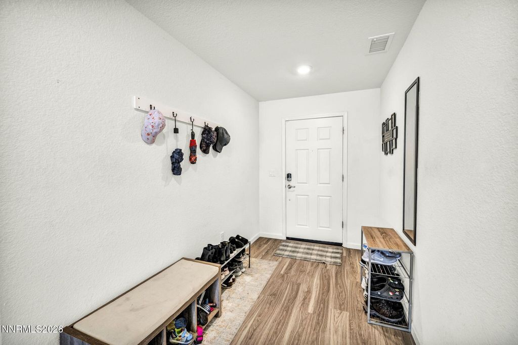 Photo of 8982 Wolf River Drive, Reno, NV 89506 (MLS # 260003743)