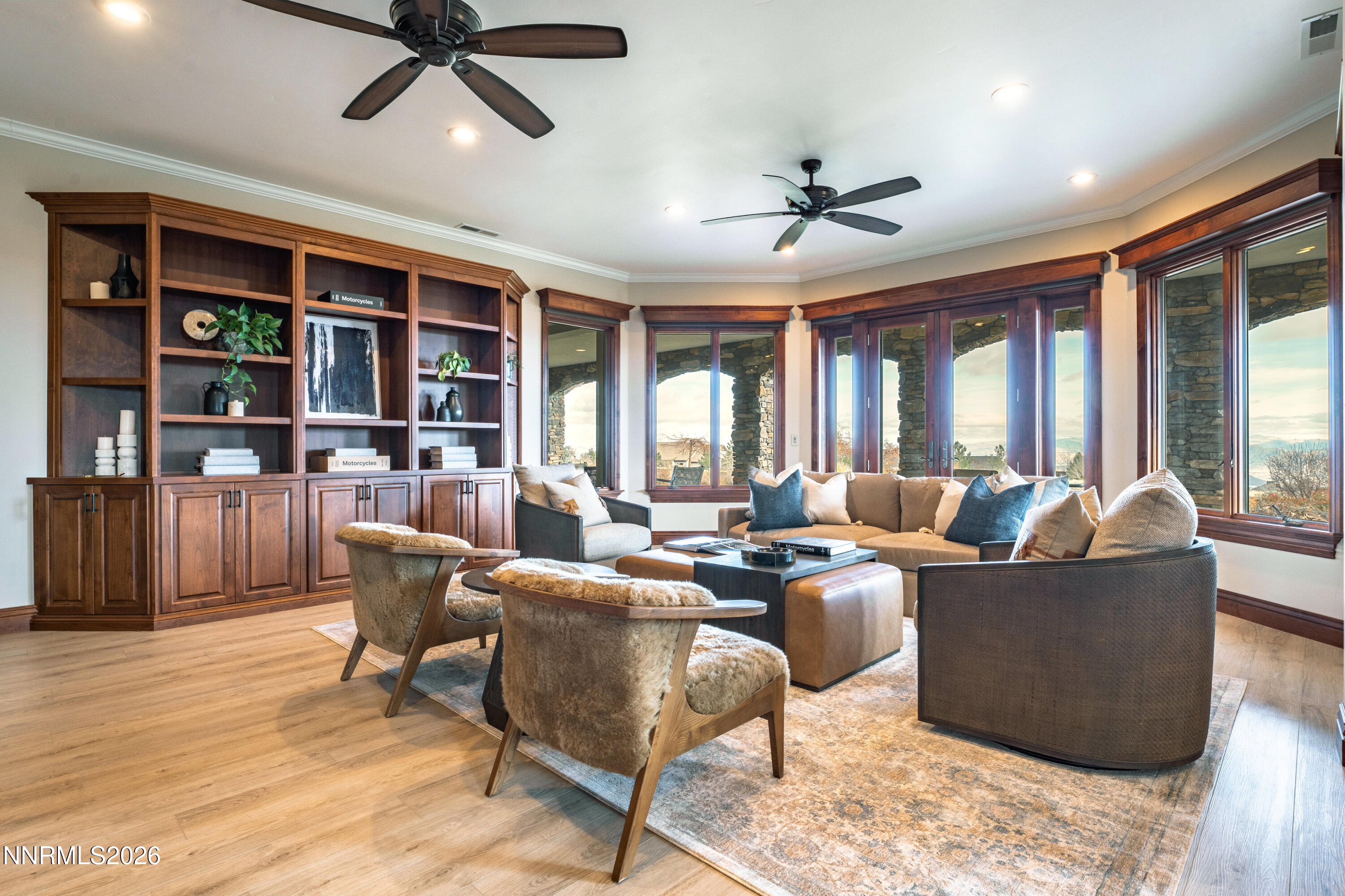 044_097_12360_high_vista-98_846_222