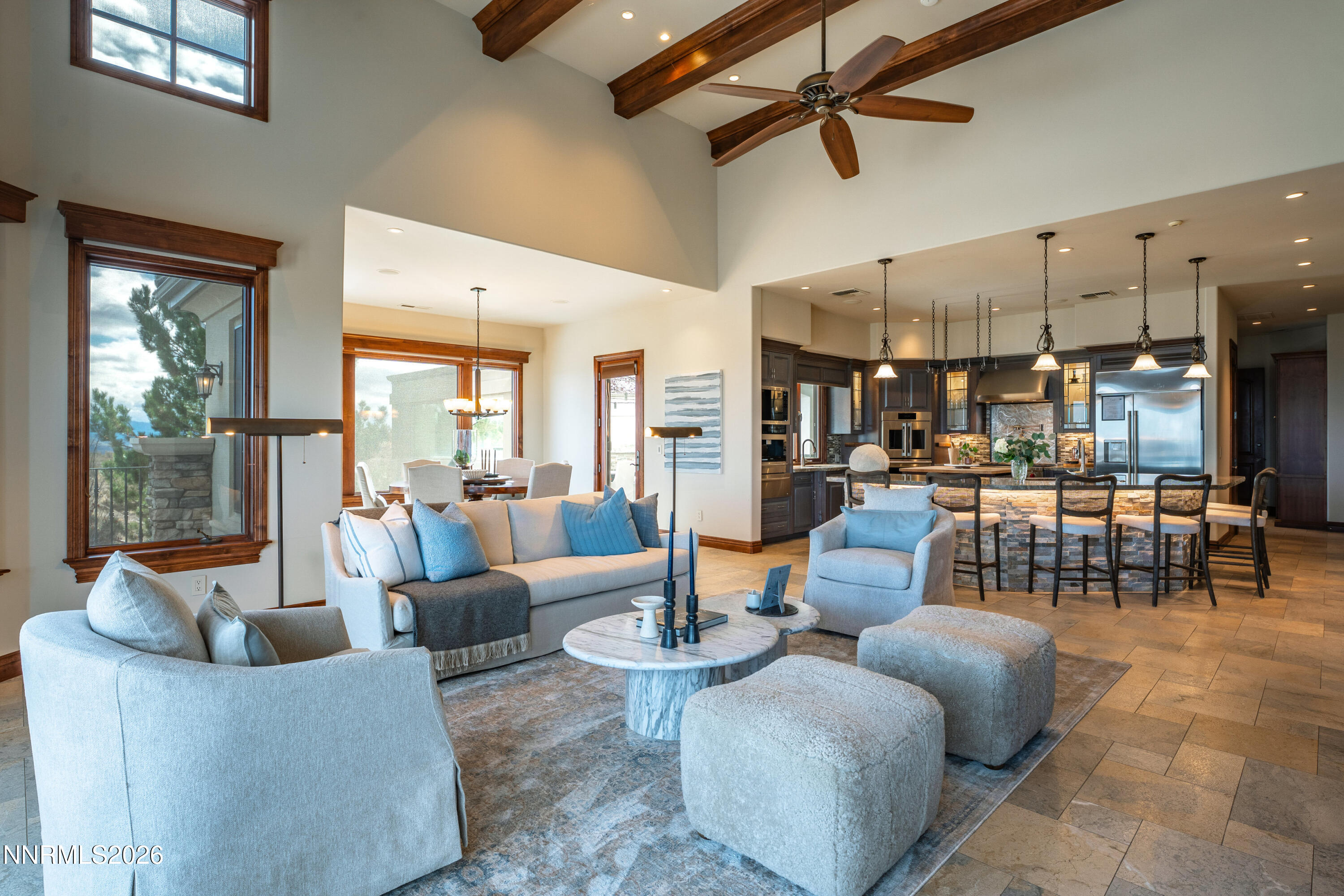 026_047_12360_high_vista-47_16_487