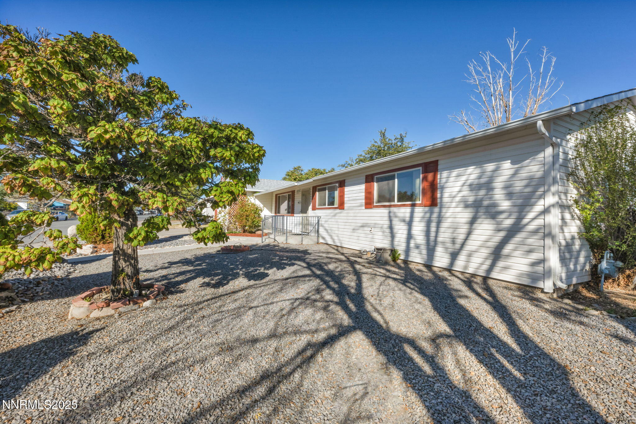 5-web-or-mls-836-e-st