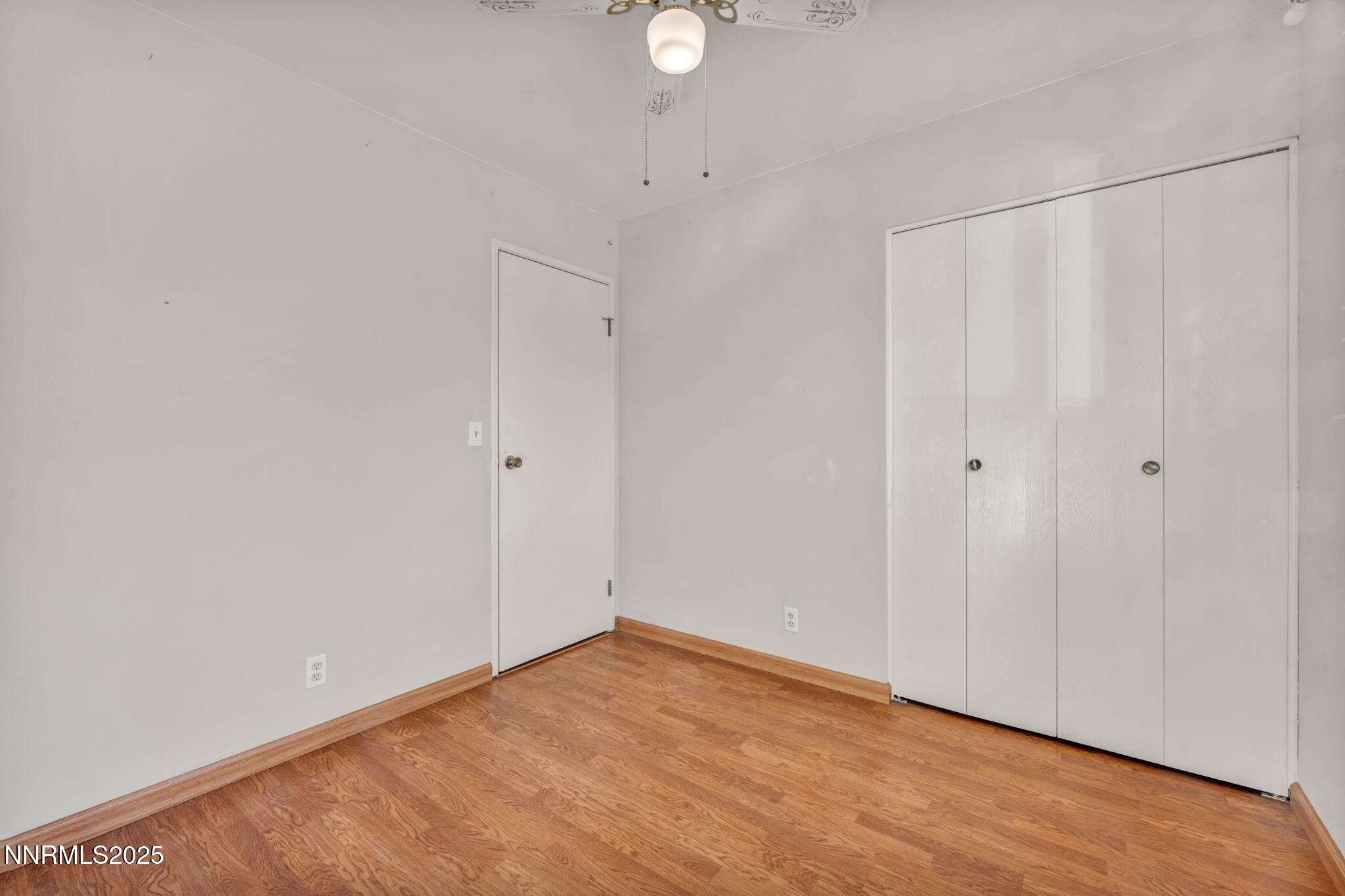 30-web-or-mls-836-e-st