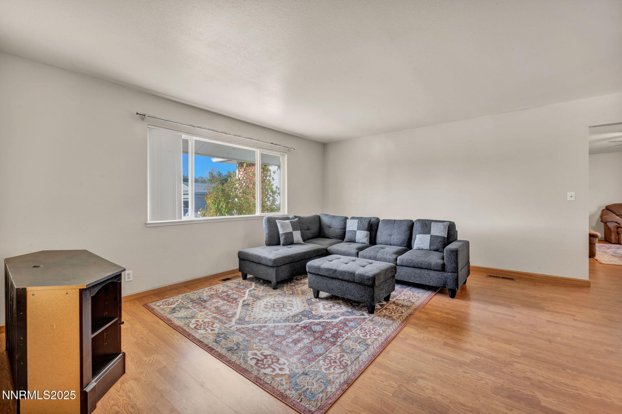 43-web-or-mls-836-e-st