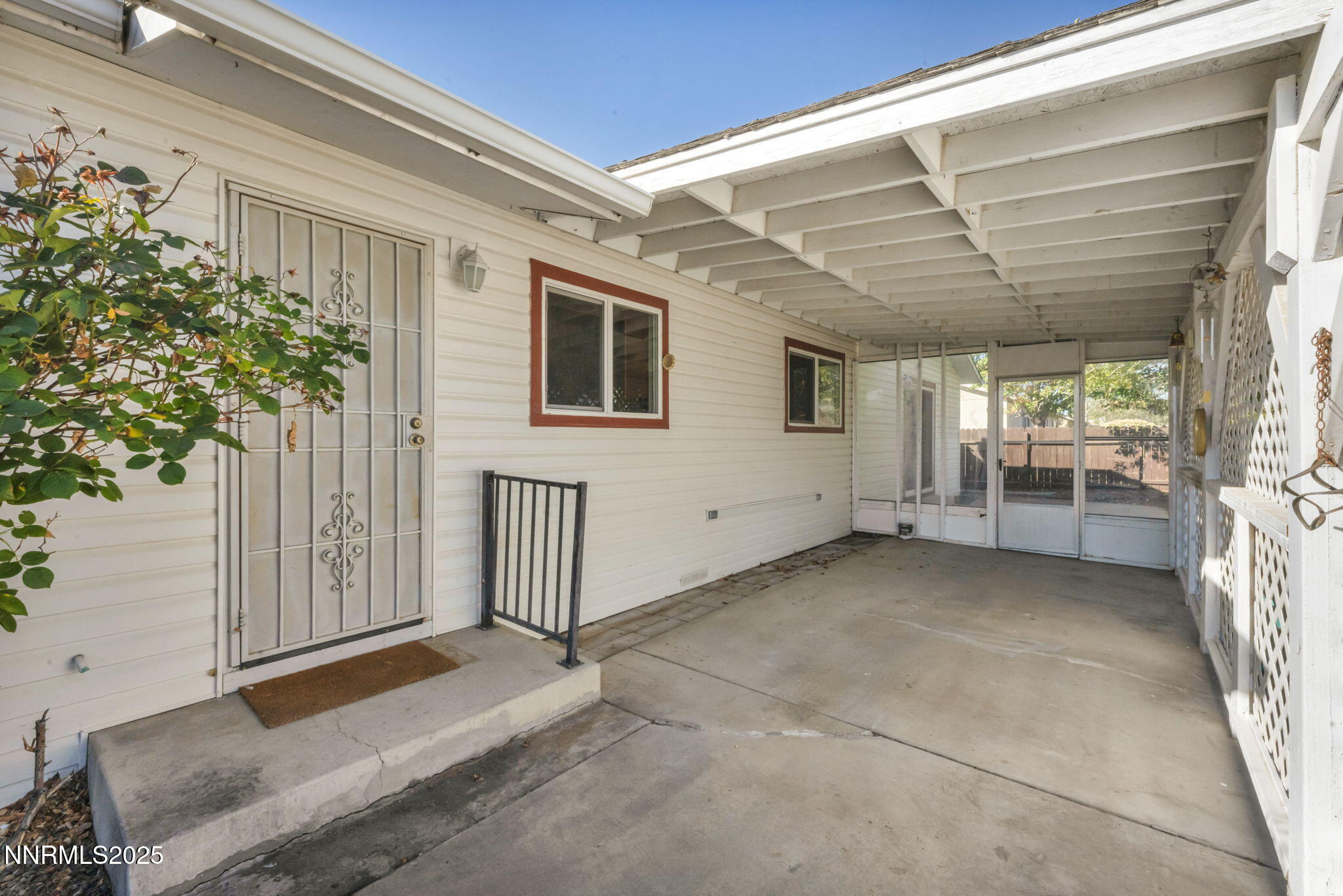 24-web-or-mls-836-e-st