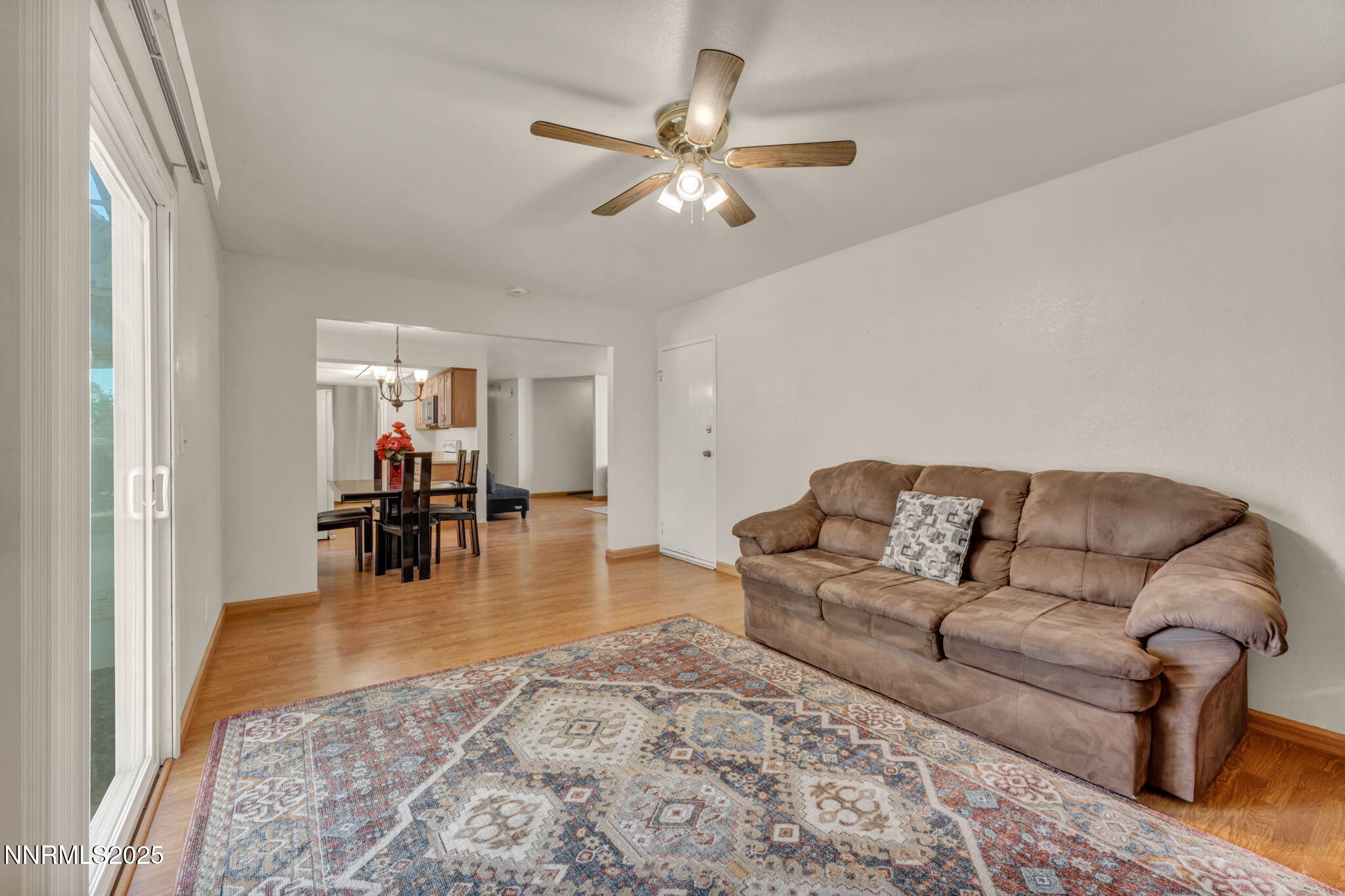 55-web-or-mls-836-e-st