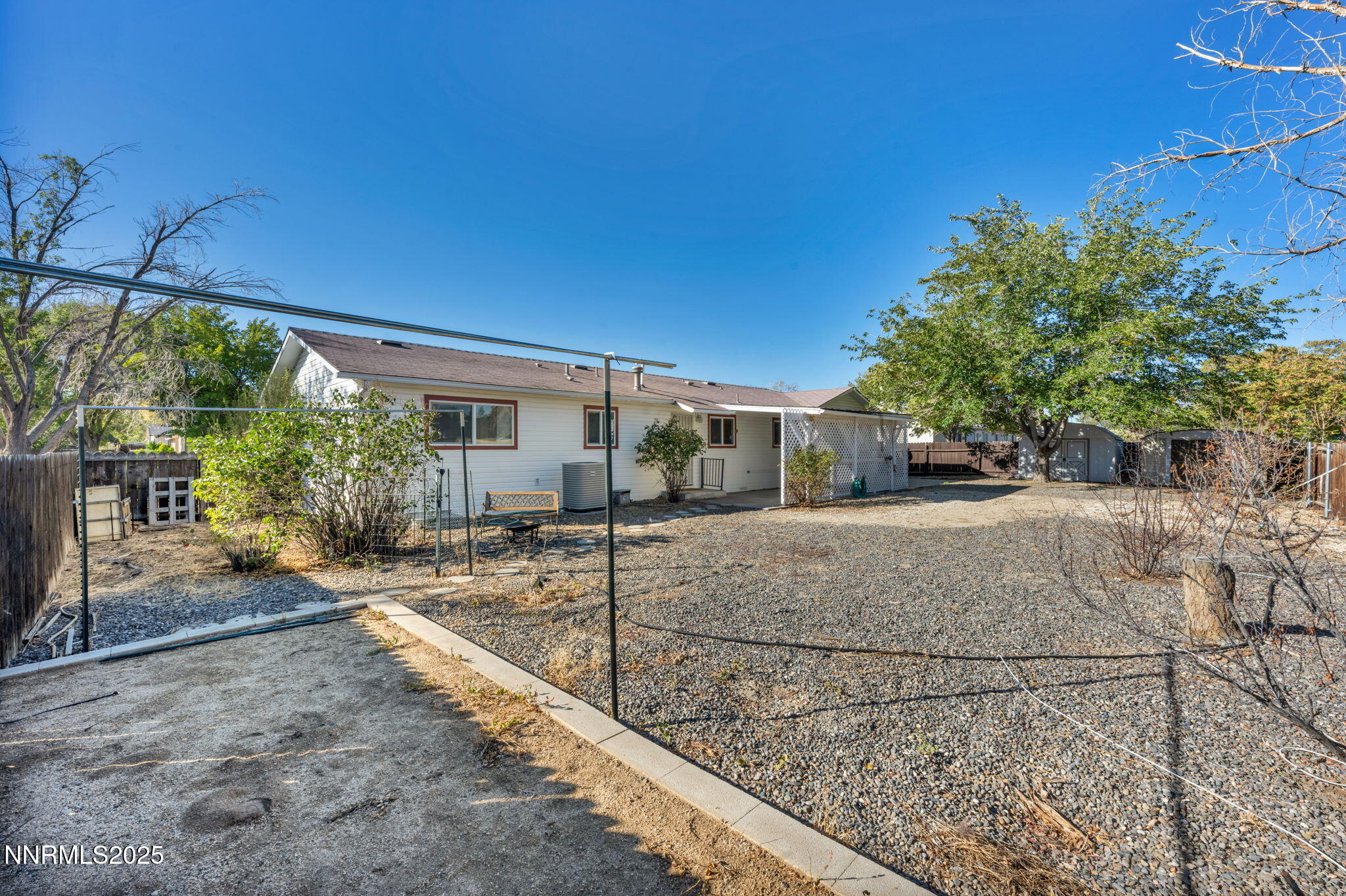21-web-or-mls-836-e-st