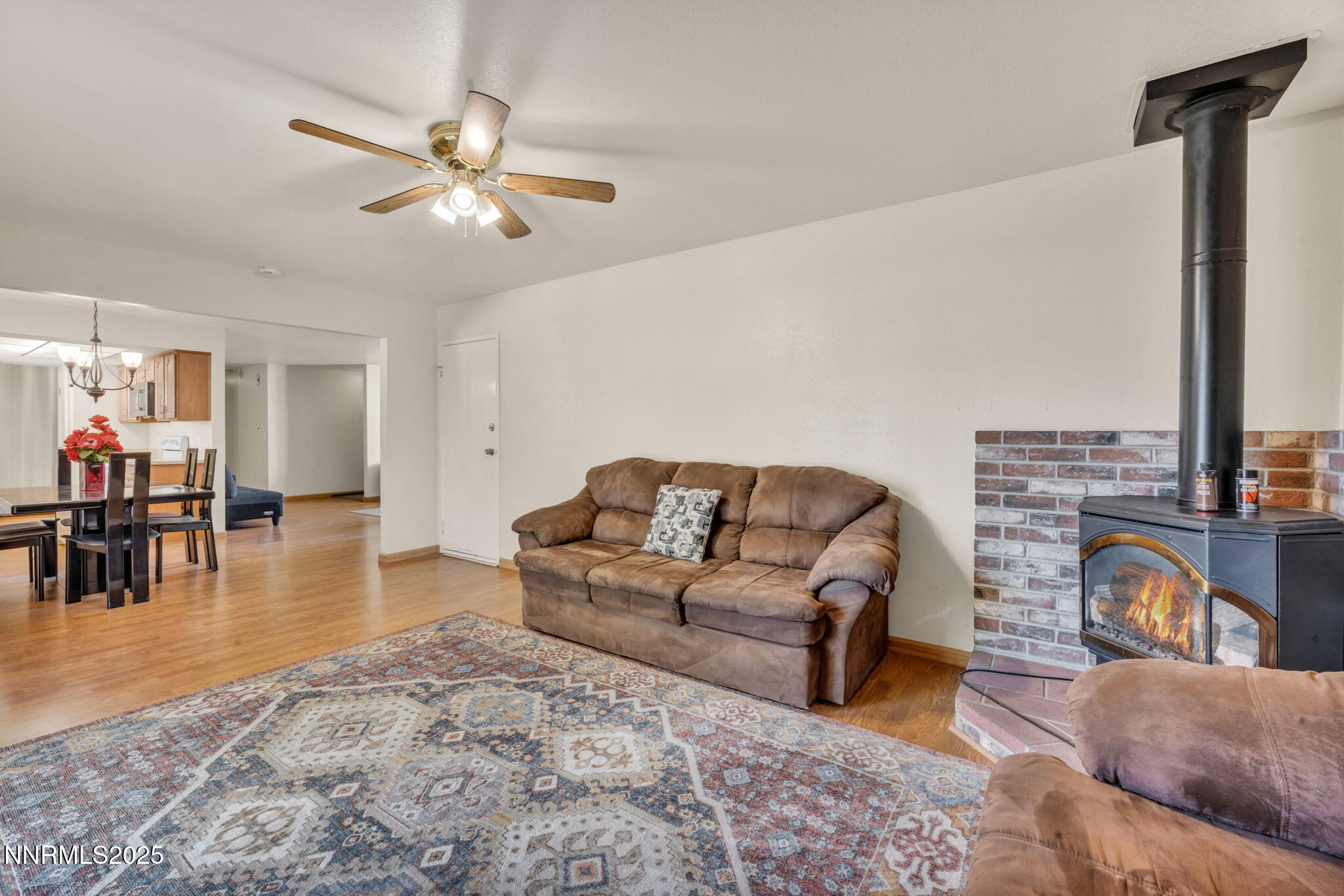 54-web-or-mls-836-e-st