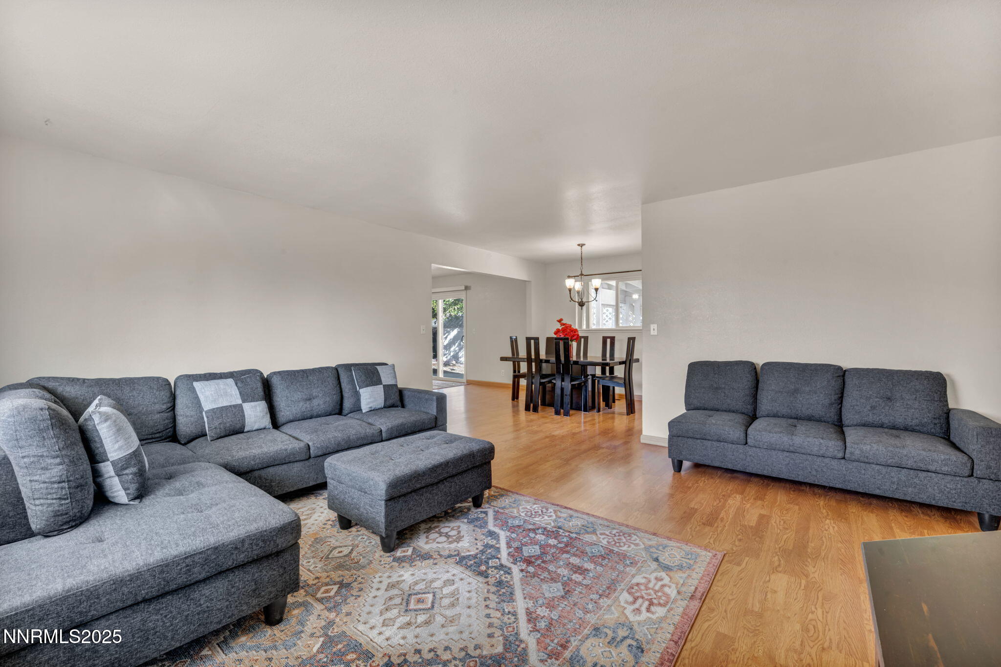 44-web-or-mls-836-e-st