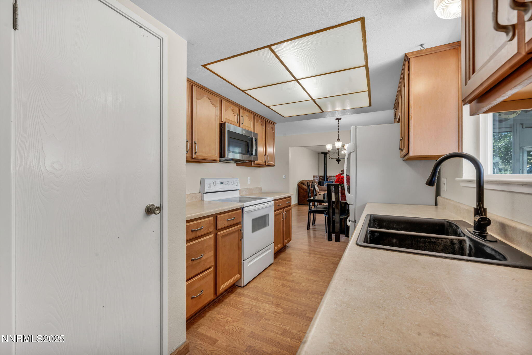 62-web-or-mls-836-e-st