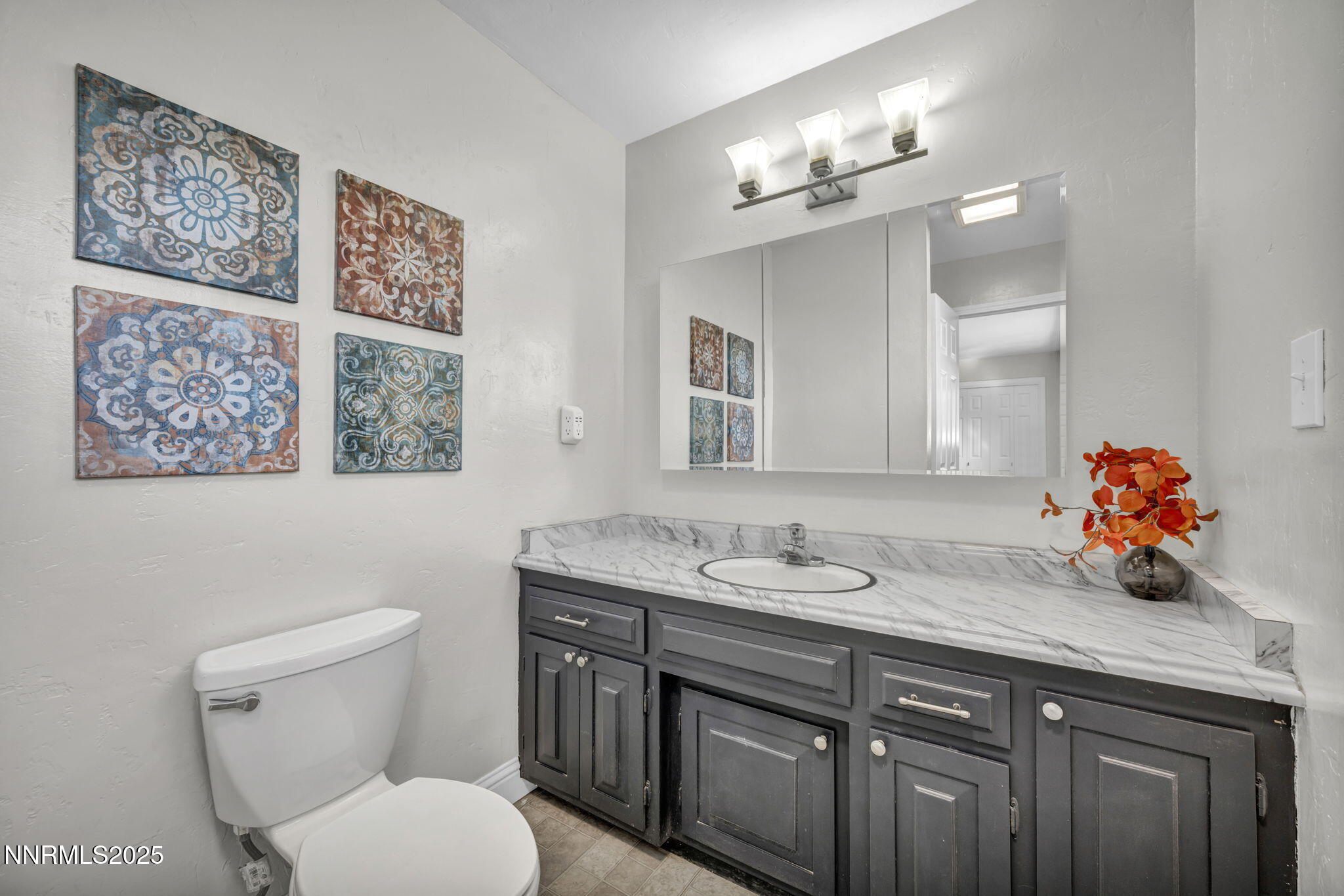 42-web-or-mls-14595-chamy-dr