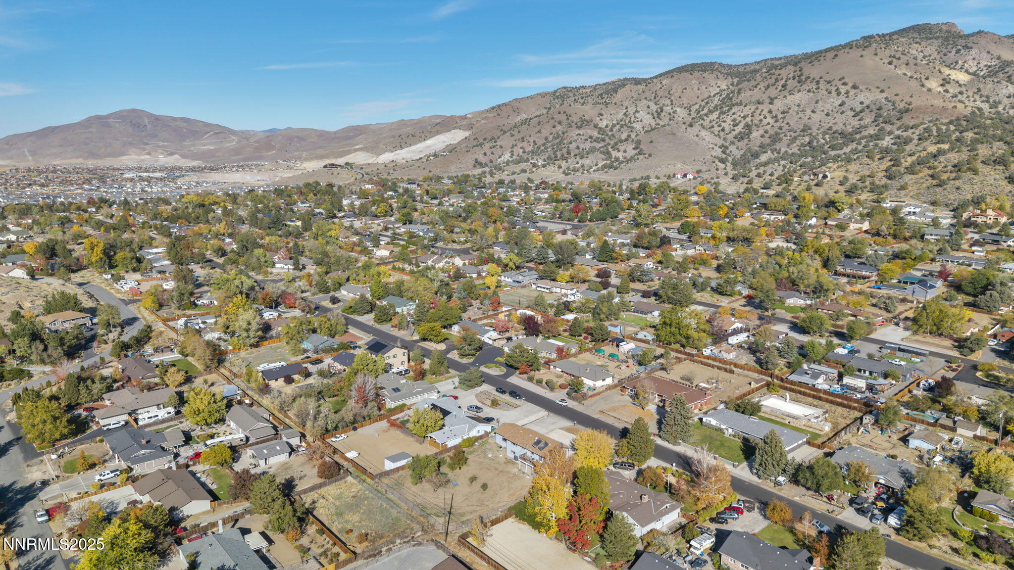 7-web-or-mls-14595-chamy-dr