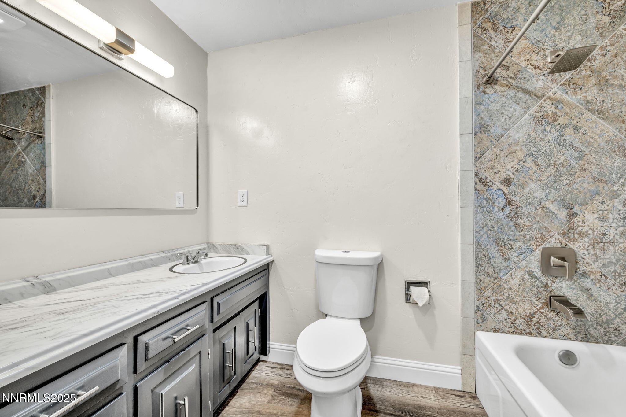 34-web-or-mls-14595-chamy-dr