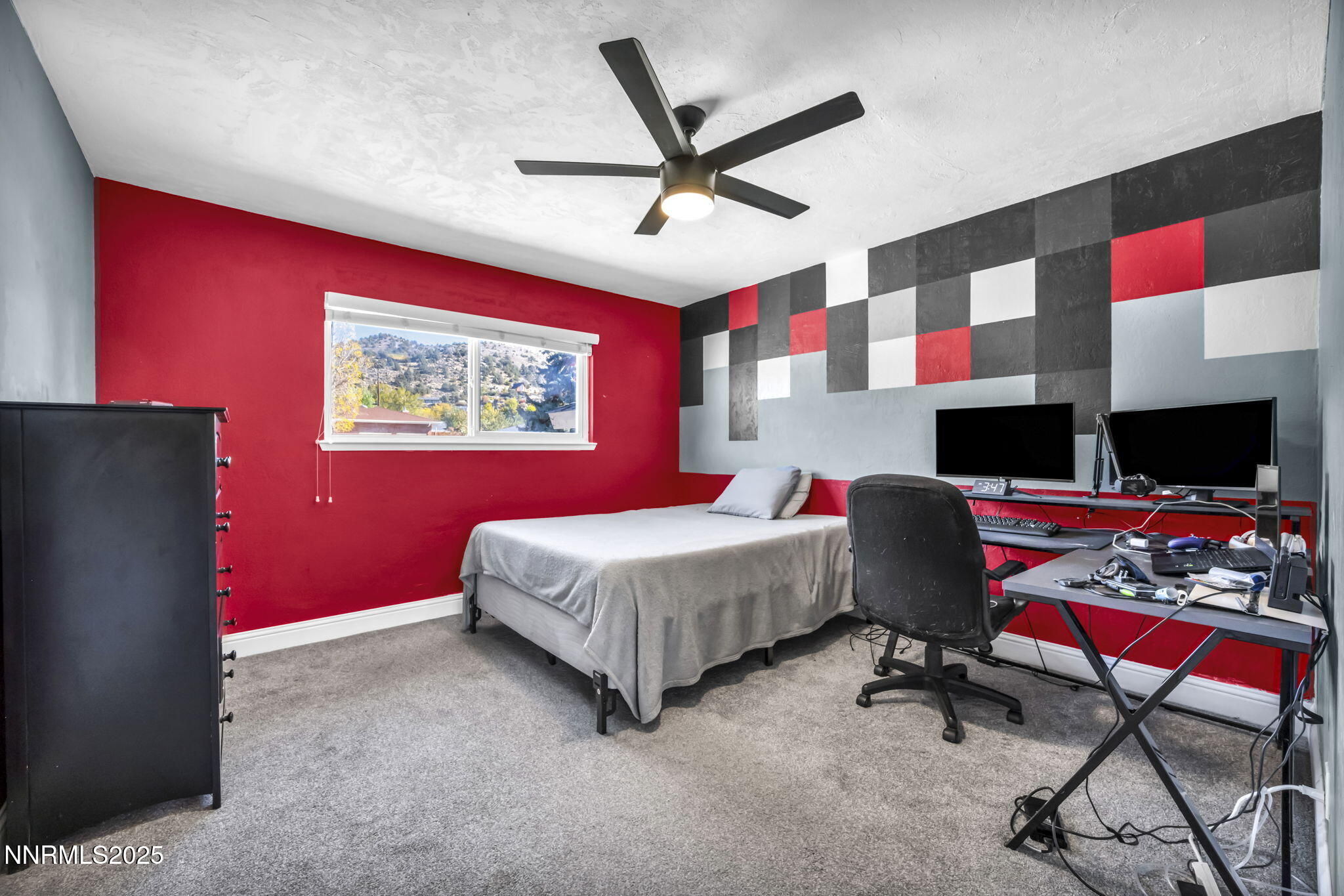 35-web-or-mls-14595-chamy-dr