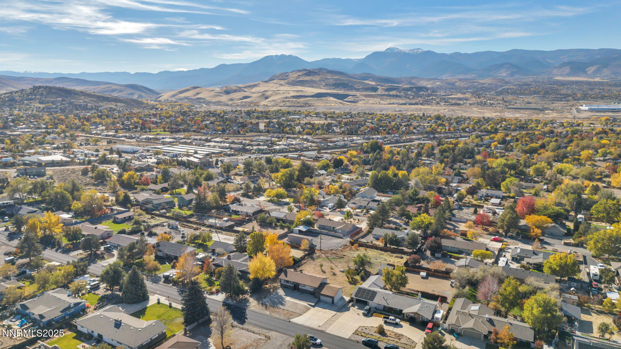 5-web-or-mls-14595-chamy-dr