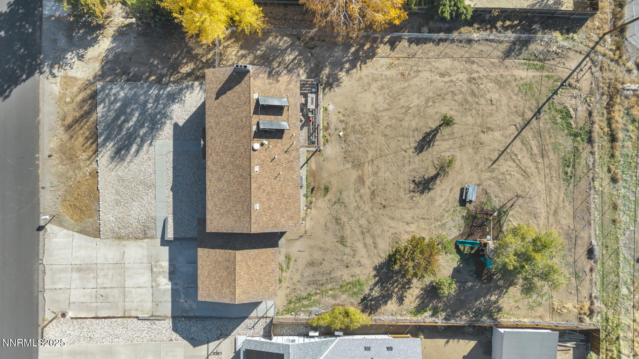 9-web-or-mls-14595-chamy-dr