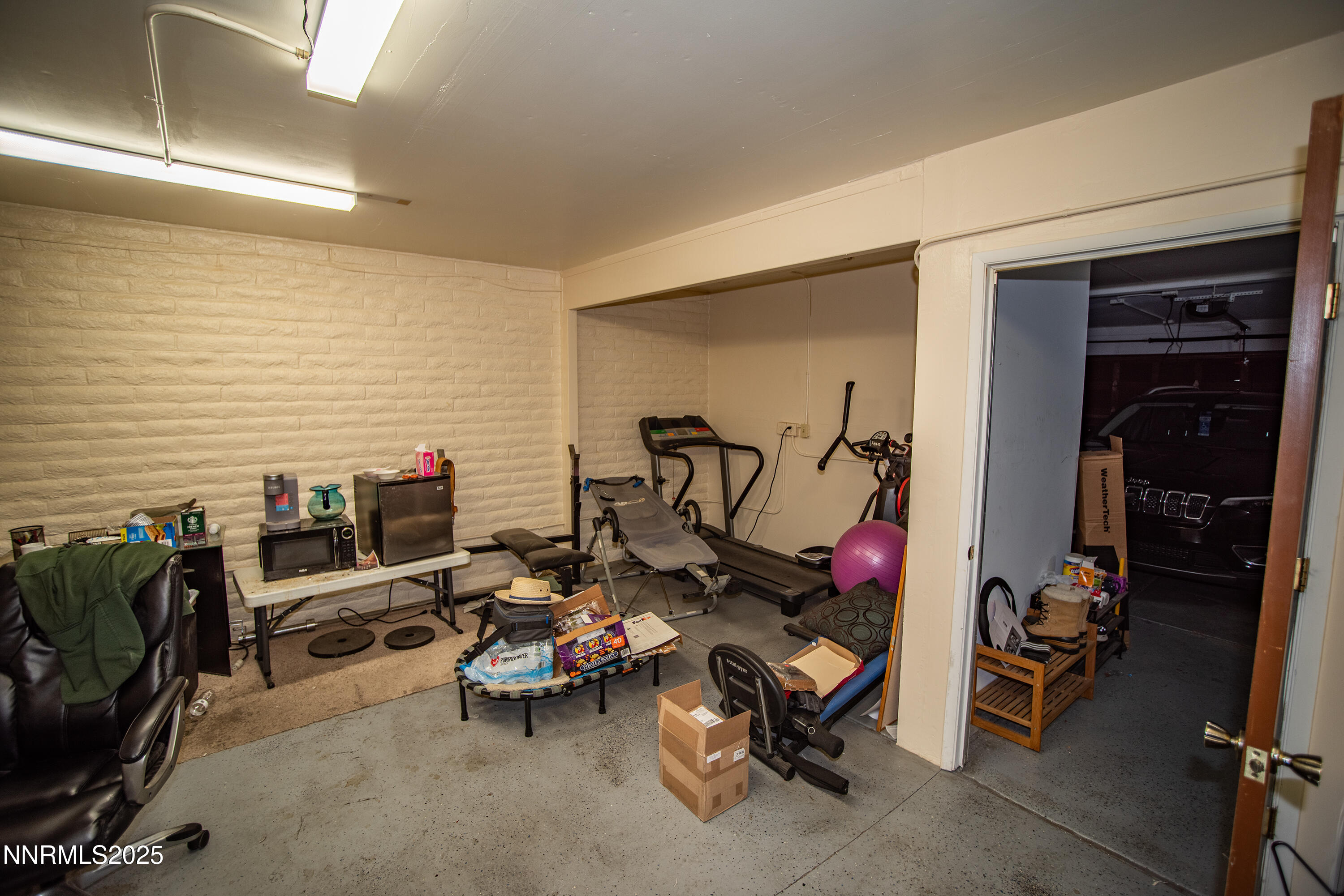 17 - Downstairs Bedroom 2 - 40997