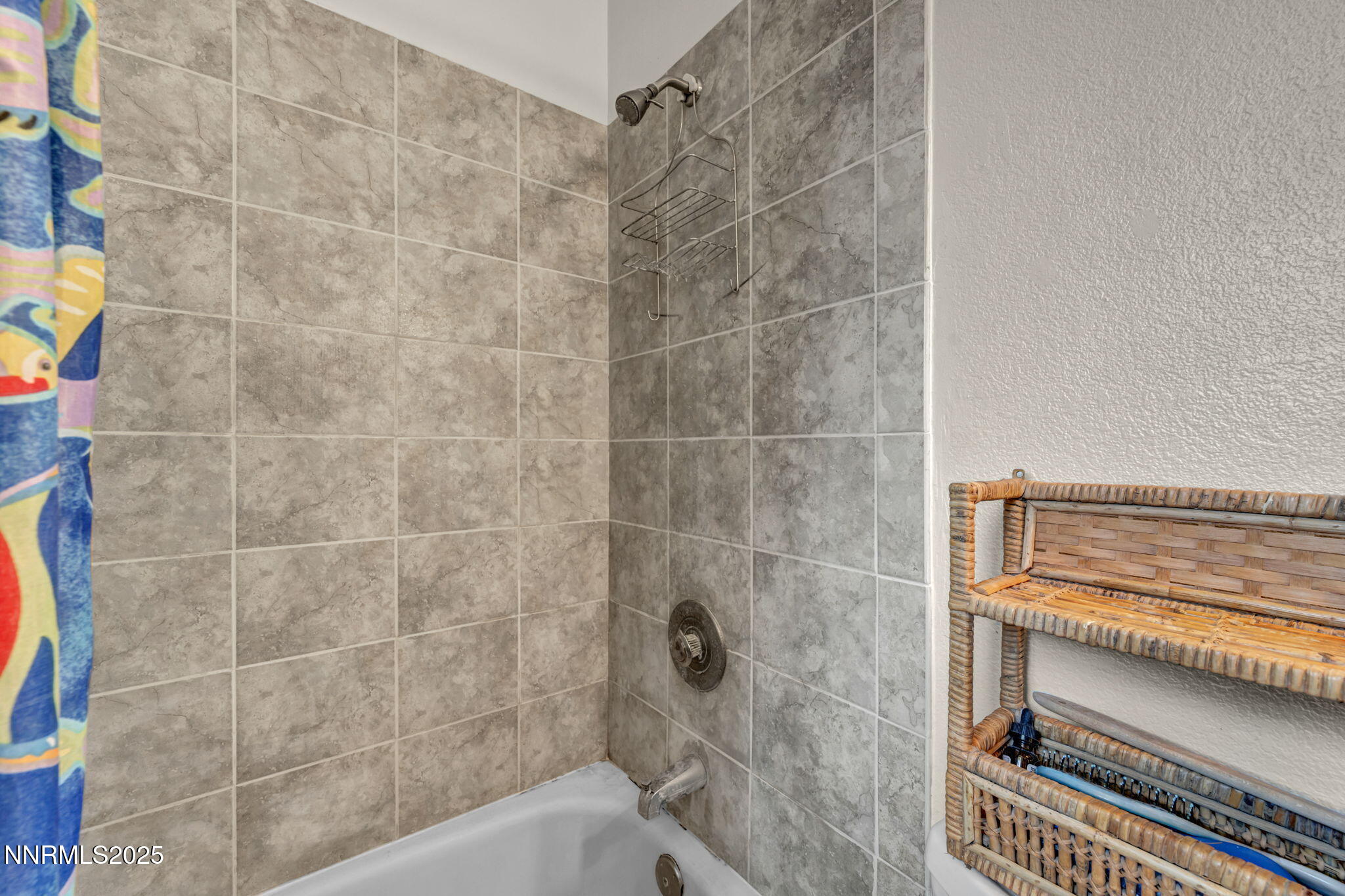 44-web-or-mls-3830-petrel-ct