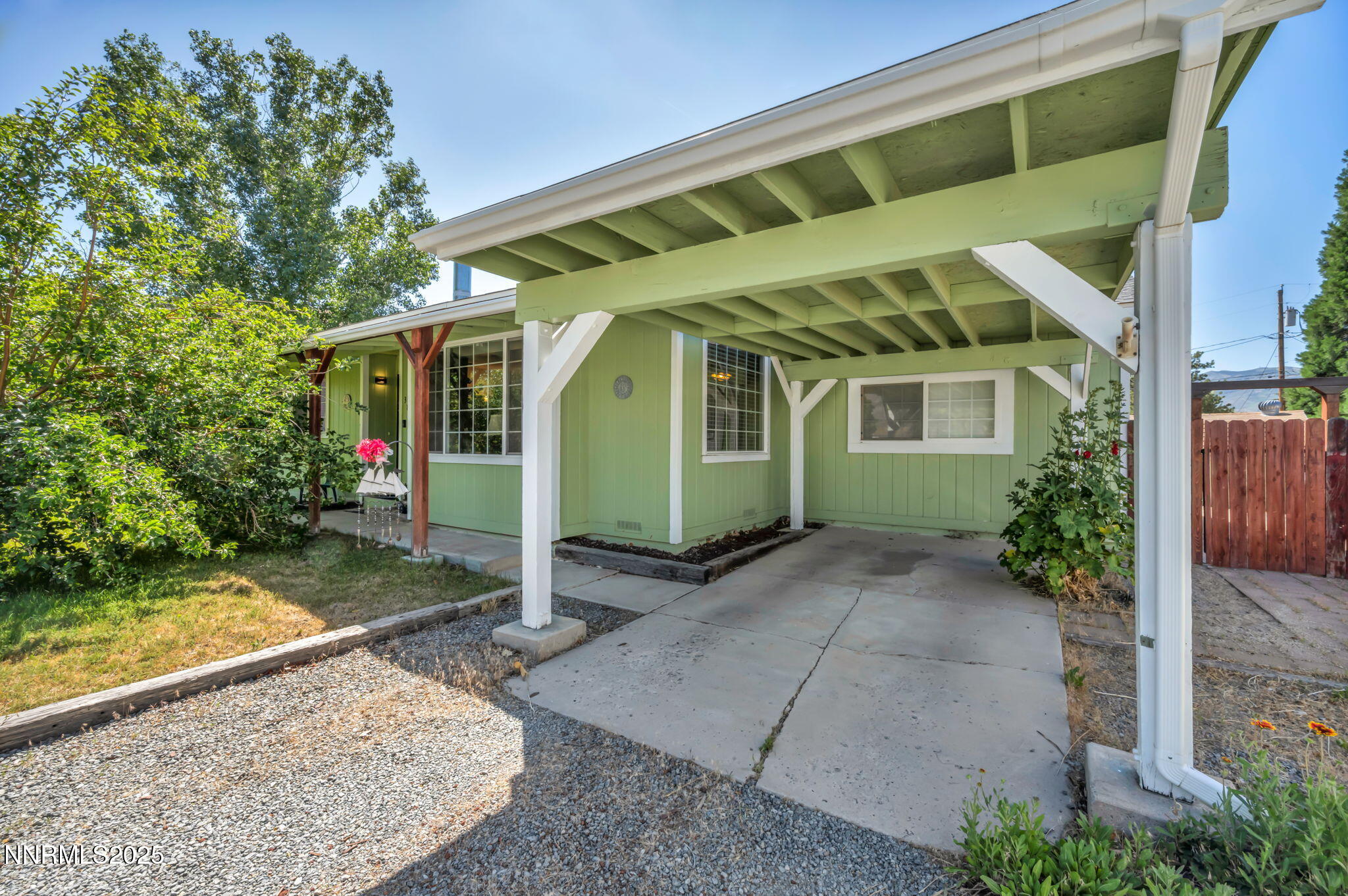 22-web-or-mls-3830-petrel-ct (1)