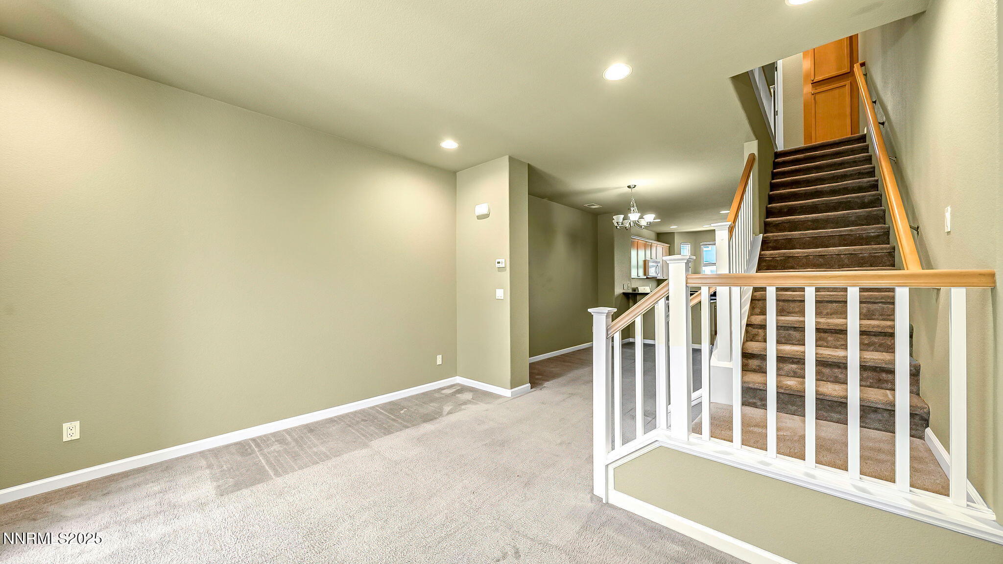 19-DSC01156_7_8_9-Edit