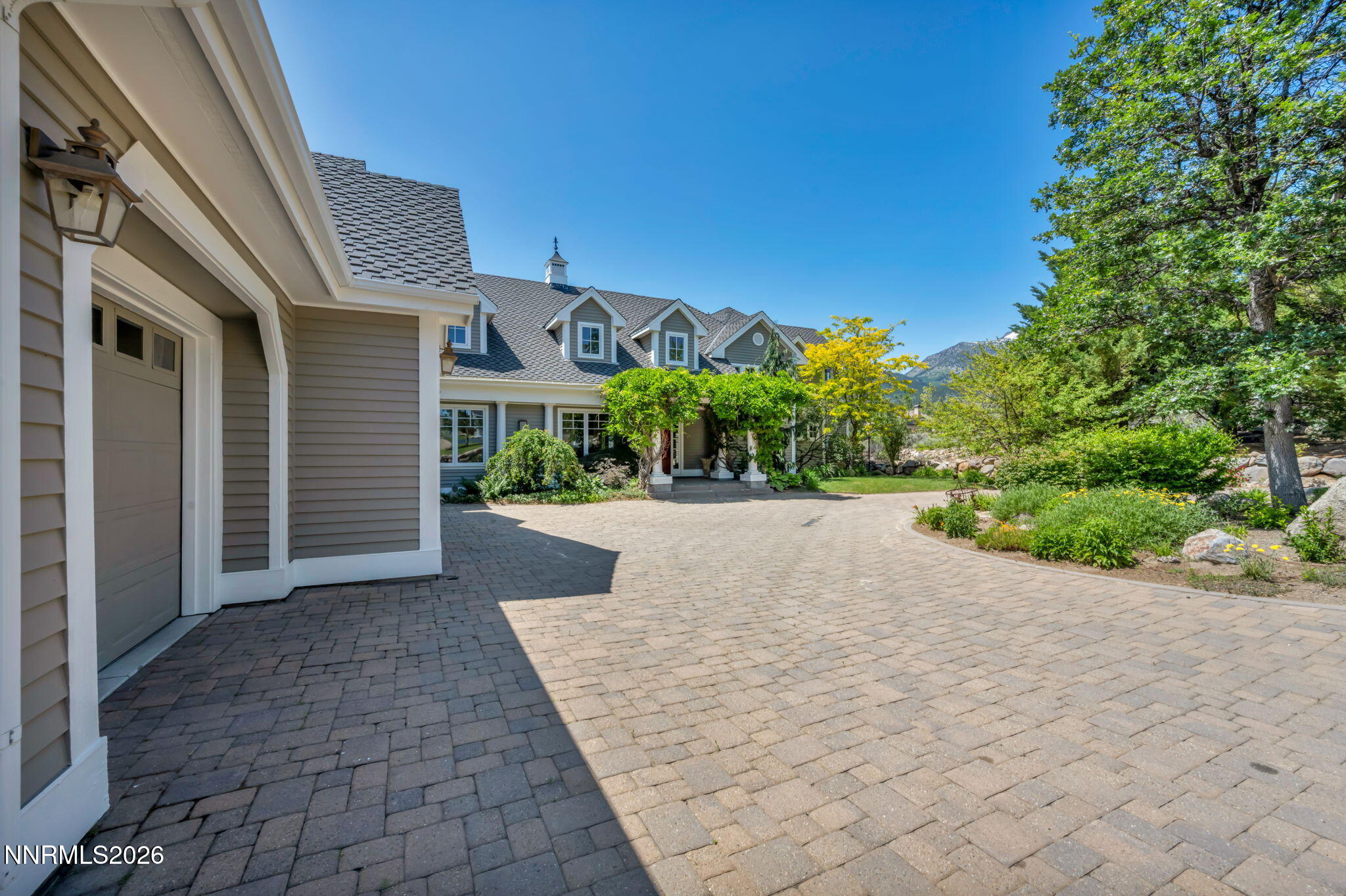 18-web-or-mls-5808-tannerwood-dr