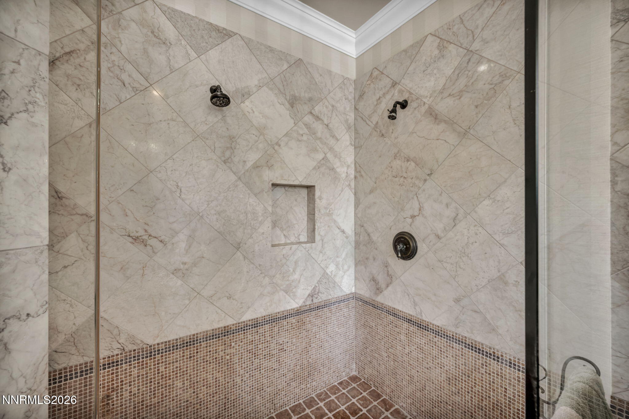 72-web-or-mls-5808-tannerwood-dr