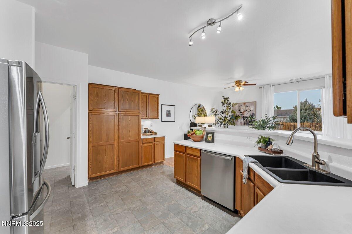 20914 White Rock Dr Reno NV 89508 17 of