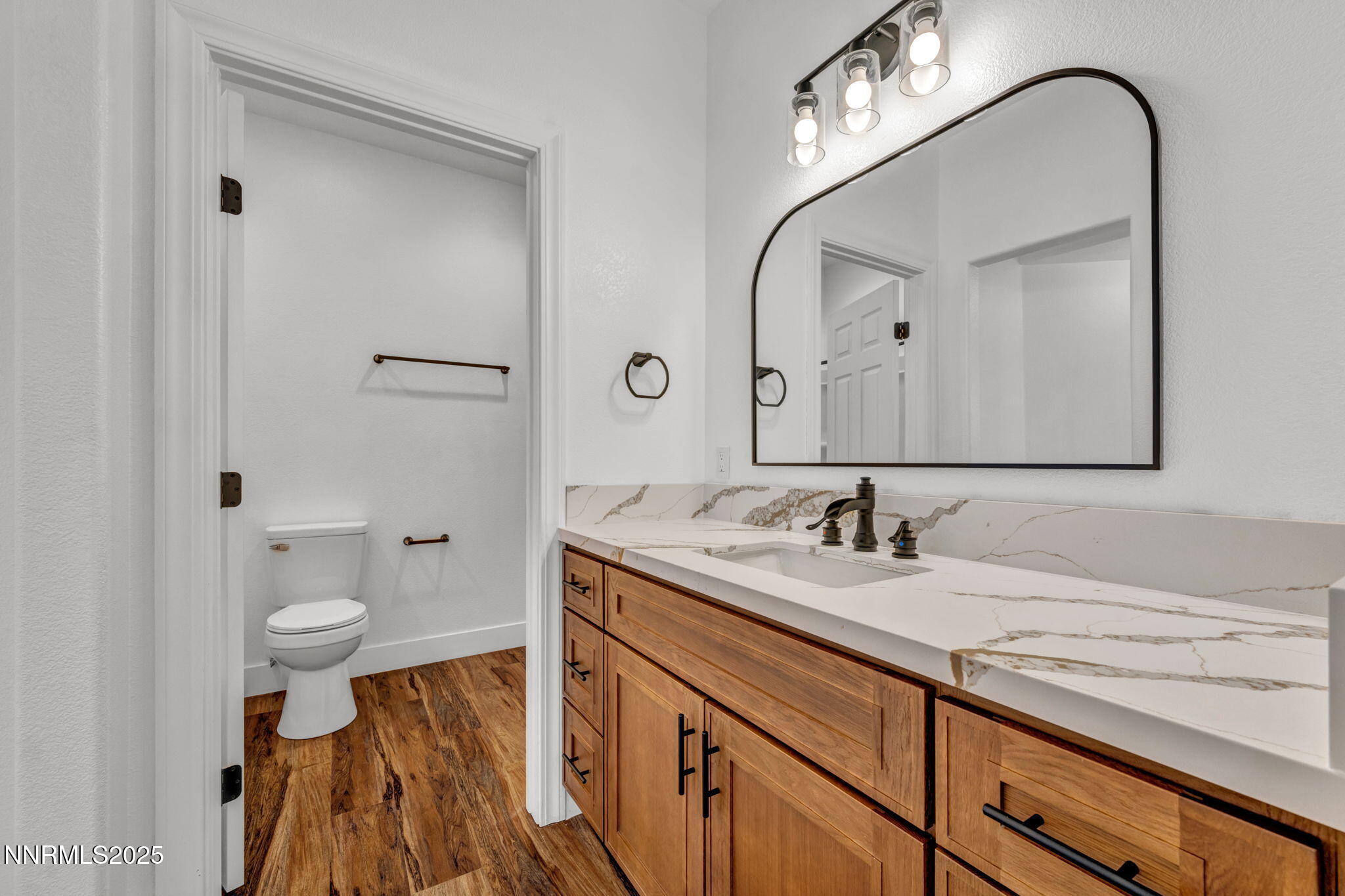 81-web-or-mls-2560-musket-rd