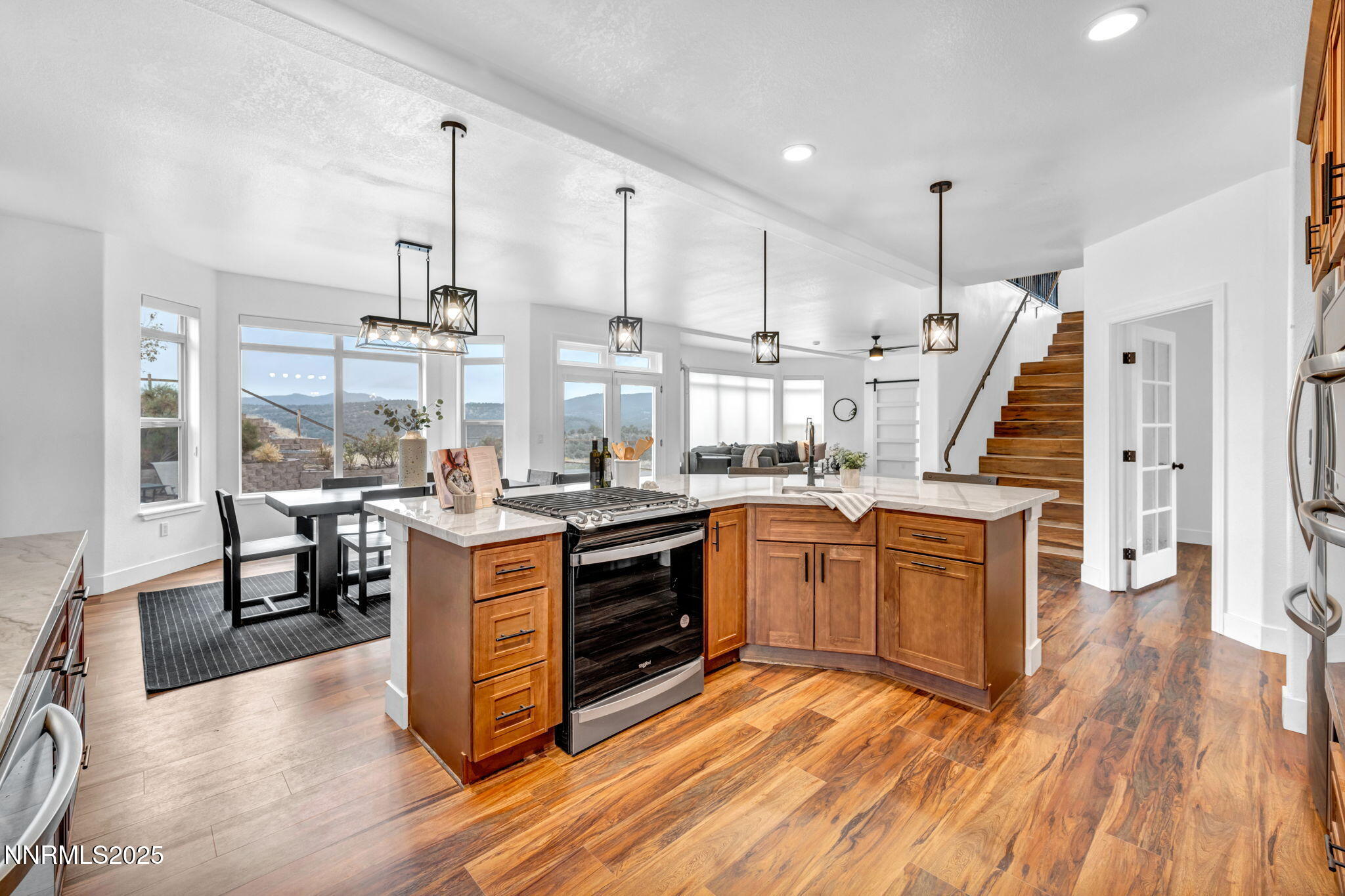 34-web-or-mls-2560-musket-rd