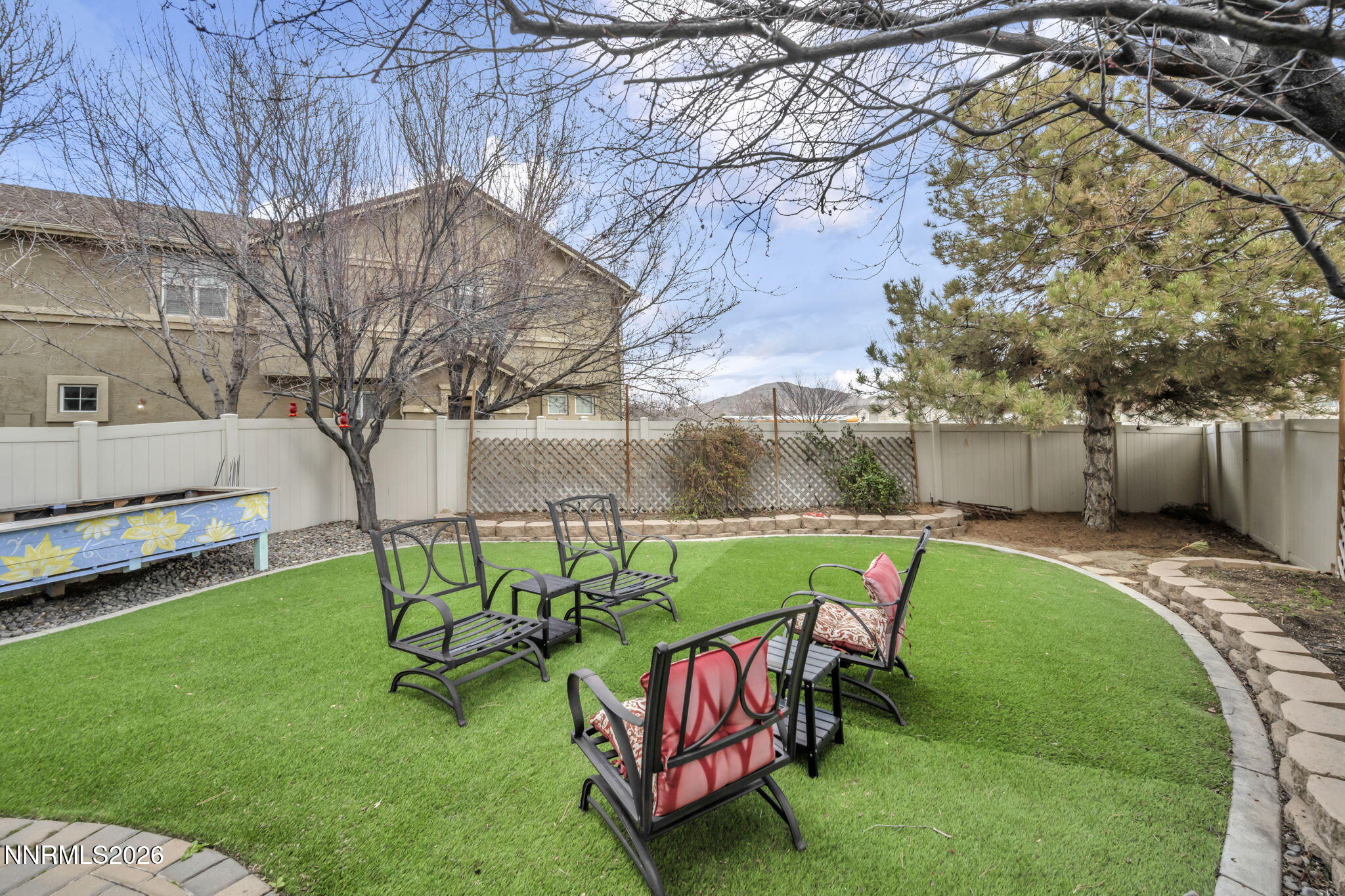 14-web-or-mls-11010-colton-dr