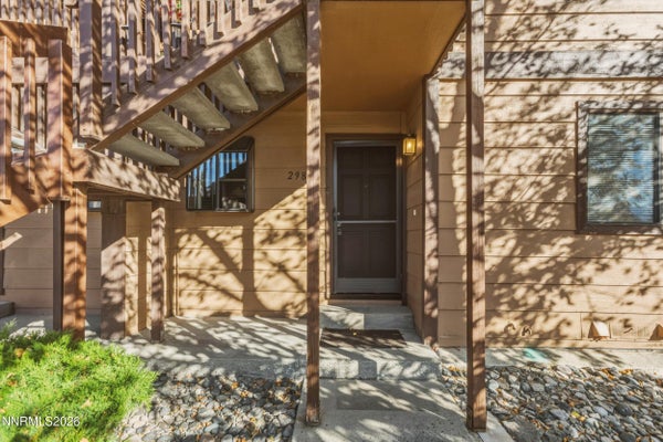 2984 TIERRA VERDE W, RENO, NV 89512 - Image 3a74c6485fddd32feeea33cf18e3c7ee/2166287709
