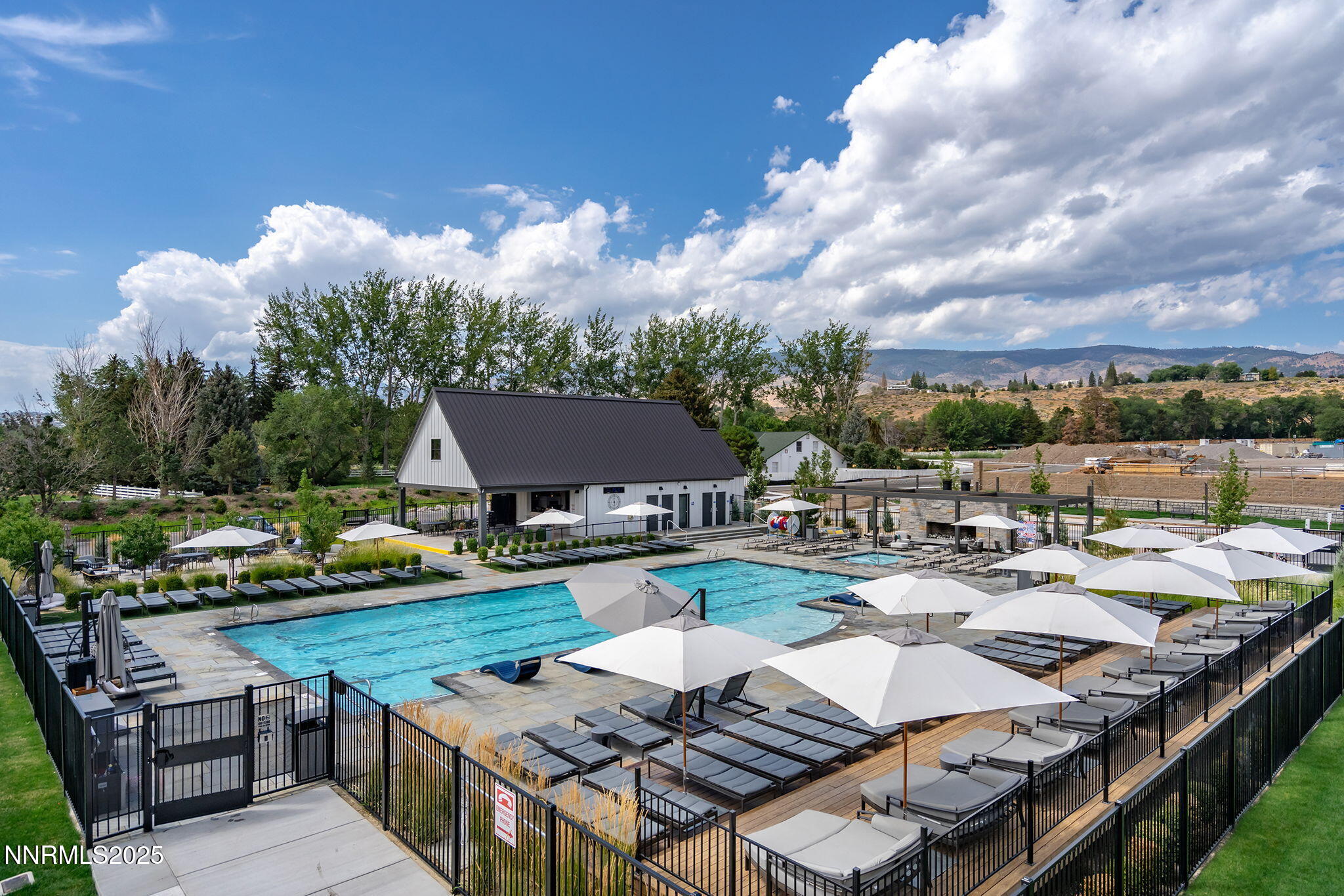 50-web-or-mls-_DSC0177