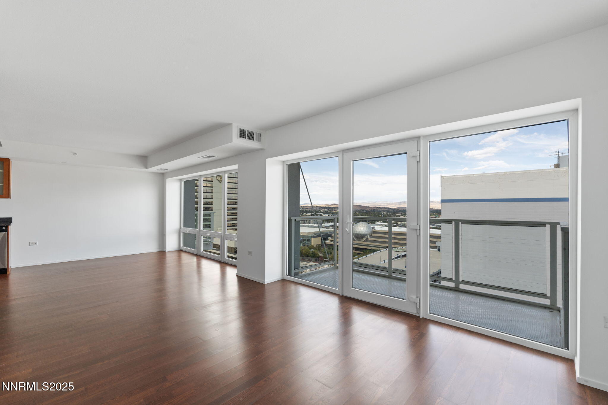 11-web-or-mls-DSC03756