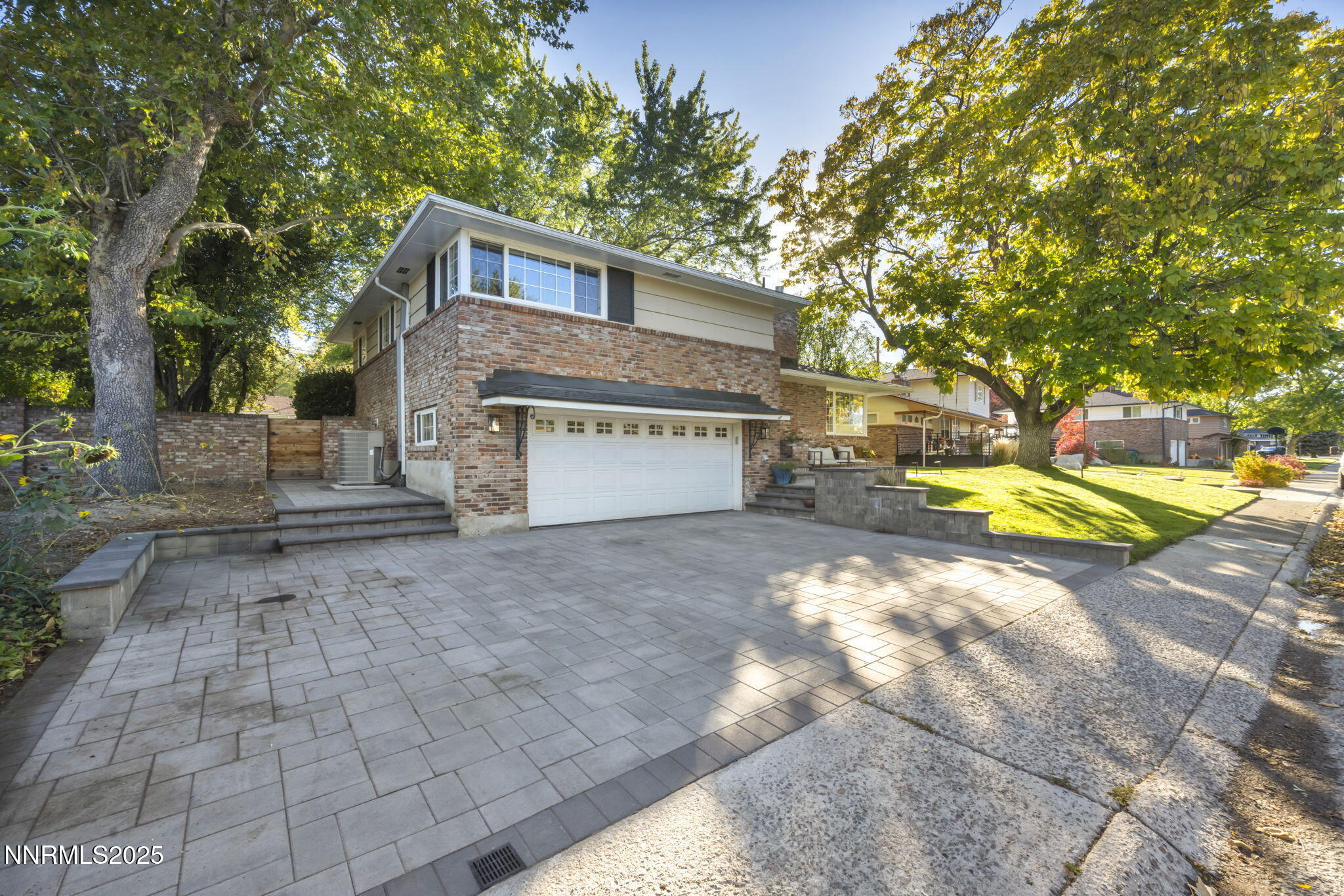 9-web-or-mls-1760-marla-dr