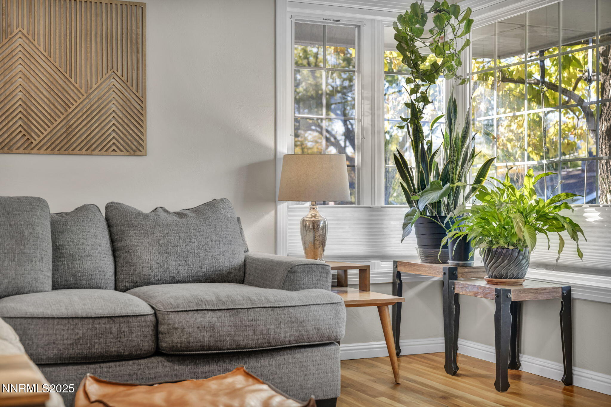 63-web-or-mls-1760-marla-dr