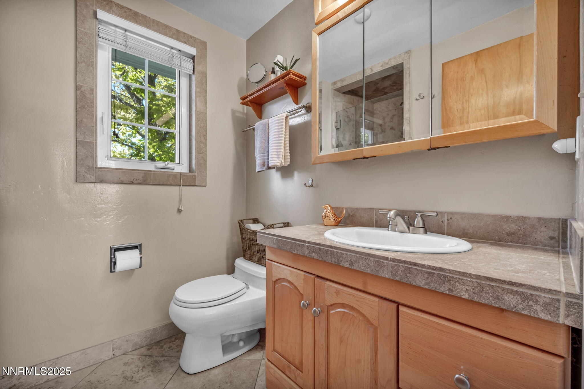 26-web-or-mls-1760-marla-dr