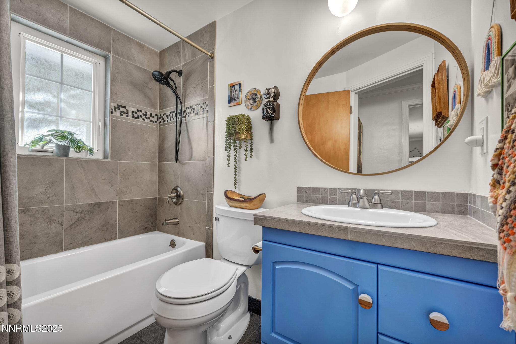 34-web-or-mls-1760-marla-dr