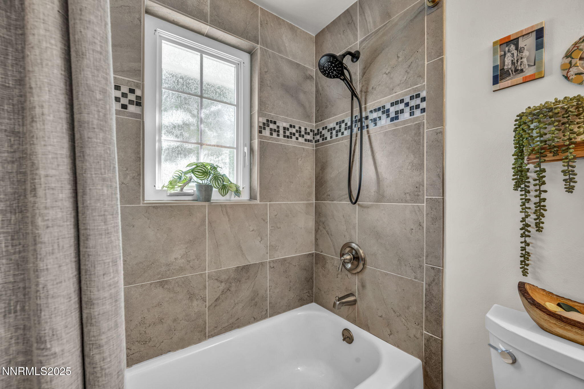 35-web-or-mls-1760-marla-dr