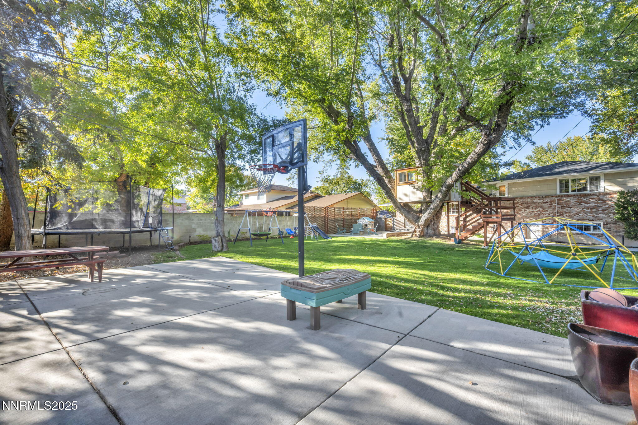 17-web-or-mls-1760-marla-dr