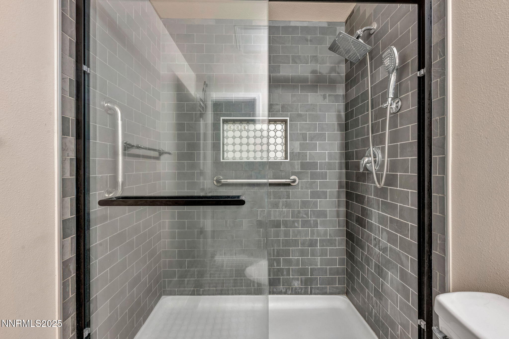 31-web-or-mls-1785-stardust-st