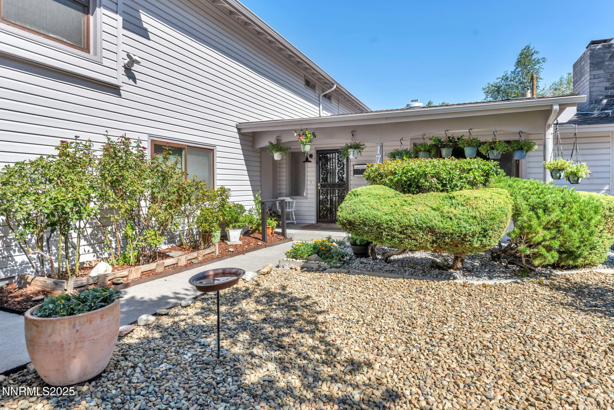 5-web-or-mls-1785-stardust-st