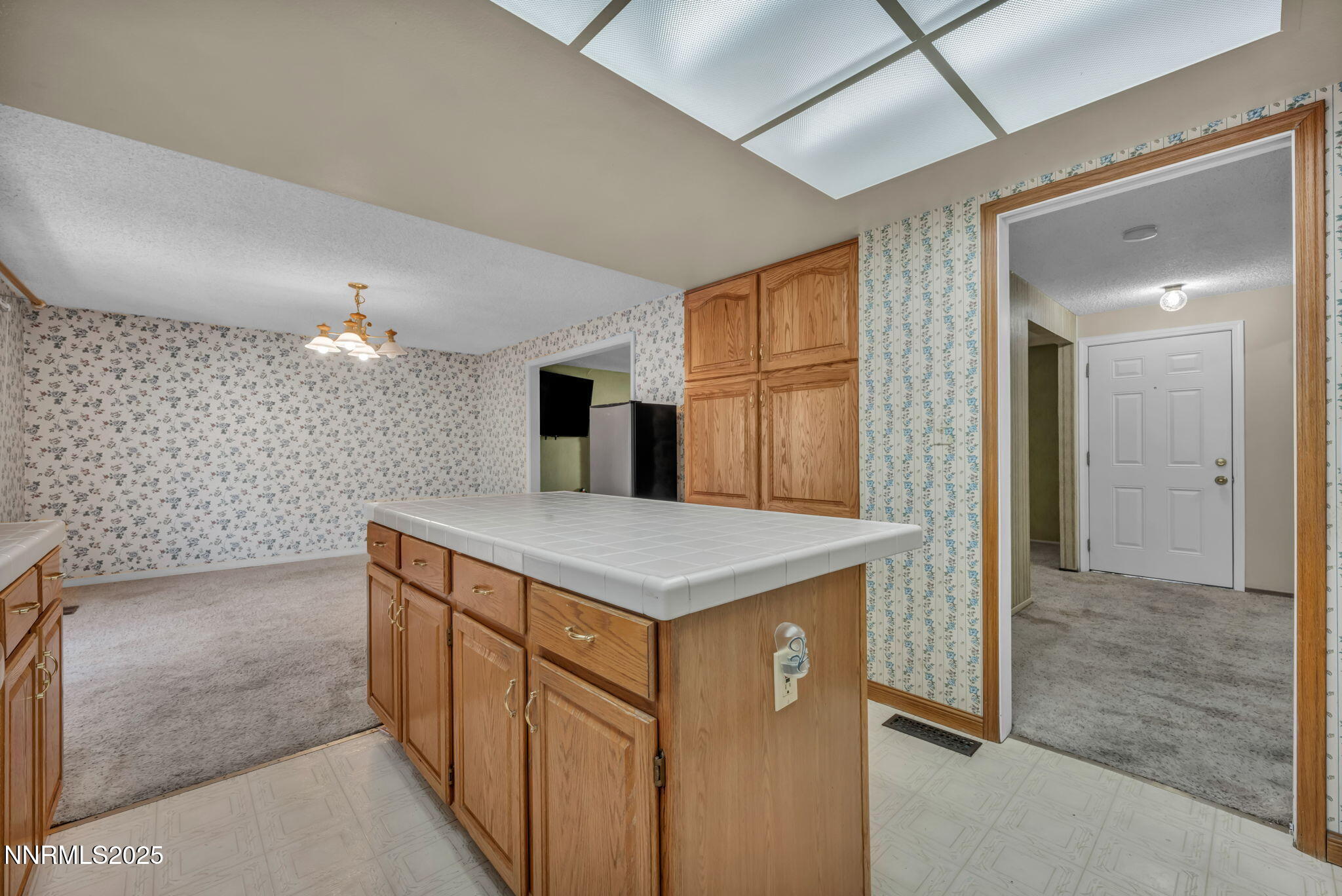 64-web-or-mls-1785-stardust-st